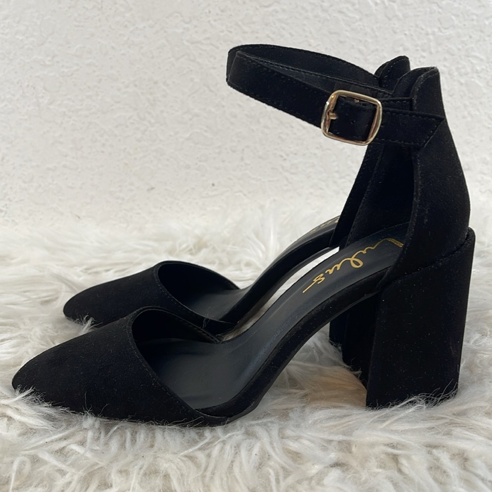 LULUS Ellarose Black Suede Ankle Strap Chunky Heels Size 5 NEW - Picture 8 of 15